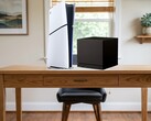 Steam Machine och PS5 visas tillsammans på ett bord