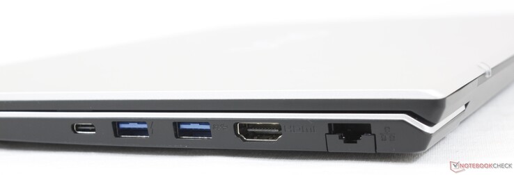 Till höger: USB-C med DisplayPort + Power Delivery, USB-A 3.1 Gen. 1, HDMI, Gigabit RJ-45