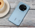 Nej Honor Magic7-serien av smartphones har en skärmstorlek på under 6,7 tum, Magic7 Pro på bilden. (Bildkälla: Notebookcheck)