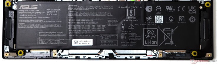 VivoBook 14X:s 63 WHr-batteri erbjuder anständiga drifttider