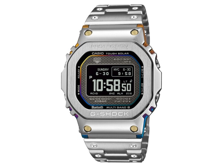 Klockan Casio G-Shock GMW-BZ5000RC-1
