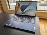 Lenovo IdeaPad Flex 5i 14IRU8 recension: Prisvärd 14-tums konvertibel med Thunderbolt 4