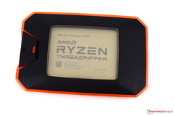 Recension av desktop-processorn AMD Ryzen Threadripper 2970WX. Recensionsex från AMD.