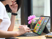 Iconia X12 och X14 förväntas vara tillgängliga från Q1 2026. På bilden: en kampanjbild av X12. (Bildkälla: Acer)