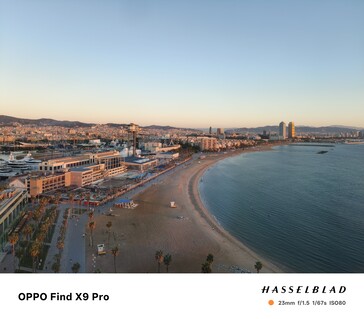 Några sekunder senare, med en något annorlunda position, tar Oppo Find X9 Pro en färgriktig bild.