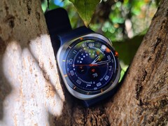 Skärmen på Samsung Watch Ultra (2025)
