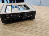 Sapphire har visat upp en ny AMD-driven minidator (bildkälla: Computerbase)