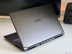 XMG Focus 17 M25 (Bildkälla: Notebookcheck)