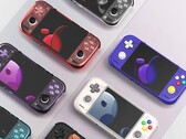 Retroid Pocket Nova kommer att finnas i genomskinliga och enfärgade varianter.