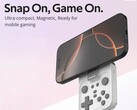 Den magnetiska spelkontrollen Snap-on från Abxylute glider och svänger i position för användning med smartphones. (Bildkälla: Abxylute)