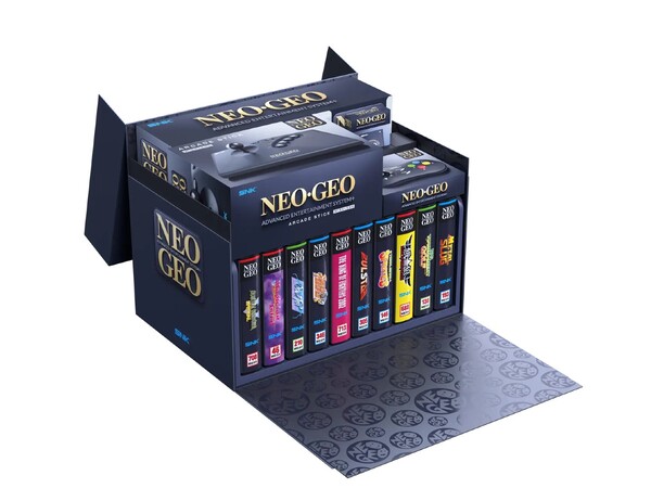 NeoGeo AES+ Ultimate Edition innehåller 10 spelkassetter.