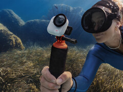 Insta360 Go Ultra kommer att lanseras i två färger. (Bildkälla: via Igor Bogdanov)