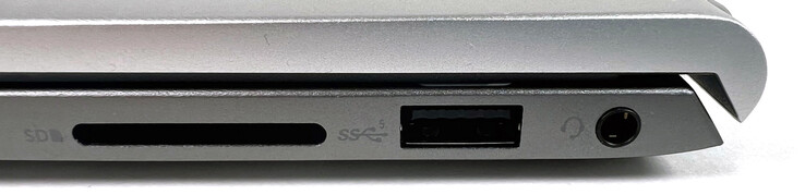 Höger: 1x SD-kortläsare, 1x USB 3.1 Type-A (Gen 1), 1x 3,5 mm ljudport (kombo)