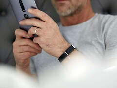 Blodtrycksmätaren Aktiia G0 (bilden) är även känd som Hilo Band. (Bildkälla: Hilo)