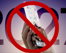 Den helt glasbelagda iPhone-modellen ska enligt uppgift ha lagts ner