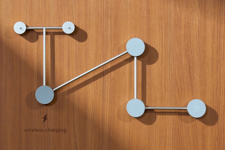 Alla komponenter kan monteras på en vägg med hjälp av ett modulärt fäste.