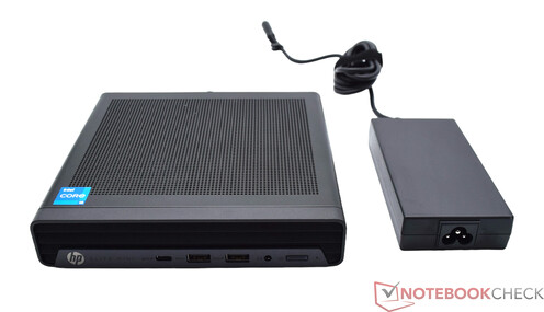HP Elite Mini 800 G9 och strömförsörjningsenheten (19,5 V; 6,15 A)