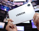 Den kommande Legion Y700 Infinite kommer att vara utrustad med Snapdragon 8 Elite Gen 5 Leading Version. På bilden: surfplattan i vitt.