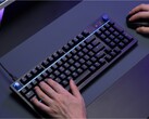Speltangentbordet Logitech G316 X på ett skrivbord