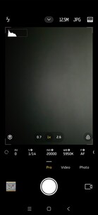 Xiaomi 17 HyperOS 3 smartphone recension