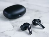 Xiaomi Buds 3T Pro (Bildkälla: Amanz - Unsplash)