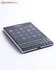 BlackBerry vill göra comeback med Passport.