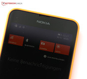 Mobilen ska attrahera yngre köpare med små medel vid lanseringen av Windows Phone 8.1