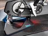 Garmin Tacx Neo 2T lovar en realistisk cykelupplevelse direkt i ditt eget hem.