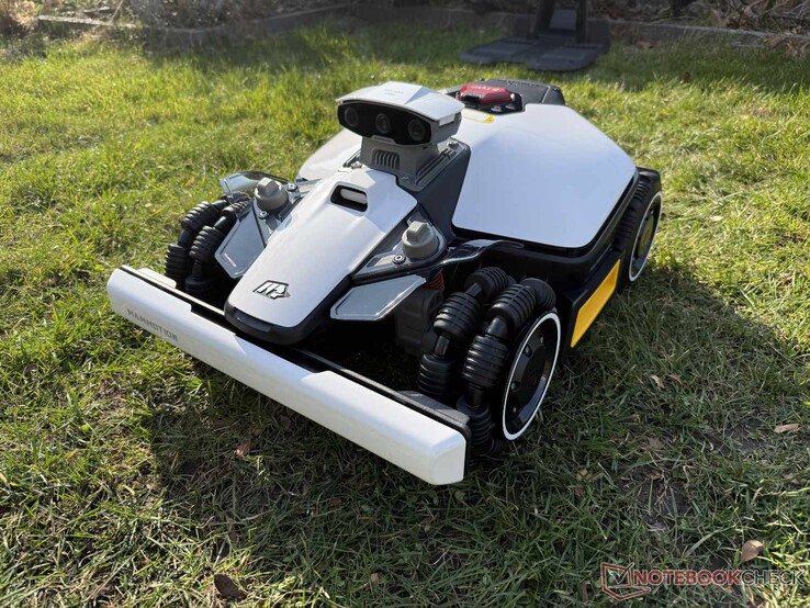 Mammotion Luba mini 2 AWD 1000-recension