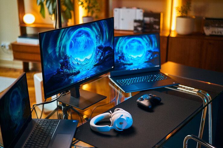 Prisvärd färgmästare: Trots att den kostar en bråkdel av priset reagerar Alienware AW2726DM:s QD-OLED-skärm exceptionellt bra på manuell kalibrering – vilket sänker de genomsnittliga DeltaE-färgavvikelserna till 1,9 och överträffar den betydli