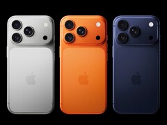 IPhone 17 Pro finns i tre färger, inklusive &quot;Cosmic Orange&quot; och &quot;Deep Blue&quot; (Bildkälla: Apple)