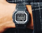 Casios klockor med origami-tema (DW-5600RGM-1 på bilden) kommer till Europa. (Bildkälla: Casio)