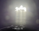 Vy från en kamera monterad på det första steget i en SpaceX Falcon 9-raket (Bildkälla: SpaceX)