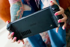 Det ryktas att Valve arbetar på en ny kontroller som tar designtips från Steam Deck (Bildkälla: Georgiy Lyamin)