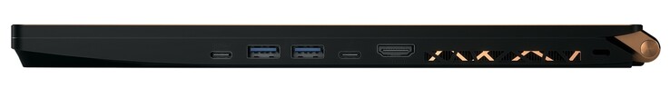 Höger: USB Typ C 3.0, 2x USB Typ A 3.1 Gen 2, Thunderbolt 3, HDMI 2.0, Kensington-lås
