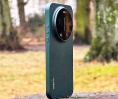 Xiaomi 17 Ultra har en 200 MP telefotokamera med kontinuerlig zoom i en rund kamerastump