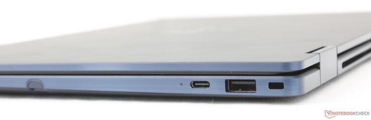 Rätt: Styluspenna, USB-C med DisplayPort 1.4 + Power Delivery 3.0 (10 Gbps), USB-A (5 Gbps), Nano-lås