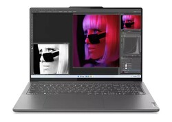Lenovo Slim Pro 9i 16IRP8. Testenhet tillhandahållen av Lenovo