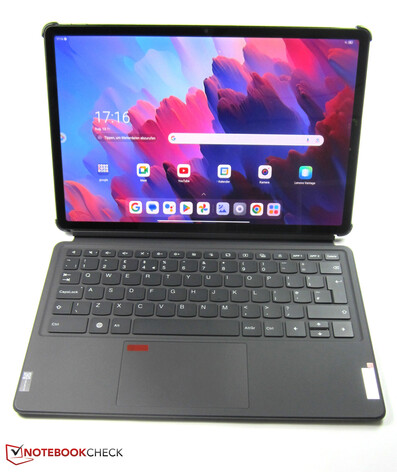 Lenovo Tab P12 med Lenovo Keyboard Pack