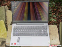 Lenovo IdeaPad 3 15ABA7 (82RN007LGE), tillhandahållen av:
