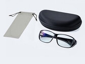 Kenko Tokina Asterism Glasses levereras med ett hårt fodral och en mjuk väska. (Bildkälla: Kenko Tokina)