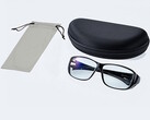 Kenko Tokina Asterism Glasses levereras med ett hårt fodral och en mjuk väska. (Bildkälla: Kenko Tokina)