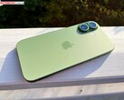 Apple iPhone 17 är världens mest populära smartphone.