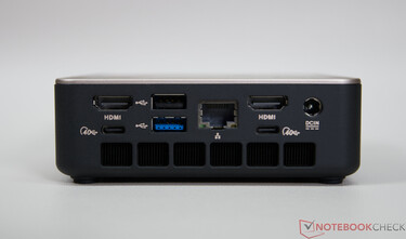 Sapphire Edge AI - Anslutningar på baksidan