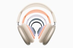 AirPods Max med USB-C skulle få stöd för förlustfritt ljud med en uppdatering som nu verkar ha skjutits upp. På bilden: Tillgängliga färger för AirPods Max med USB-C. (Bildkälla: Apple)