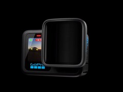 GoPro Hero 13 Black&#039;s Anamorphic Lens mod är lätt att installera (Bildkälla: GoPro)