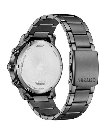 (Bildkälla: @plus9time på Instagram)