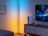 En Matter-kompatibel version av Govee Floor Lamp Basic (blå variant på bilden) har kommit. (Bildkälla: Govee) 