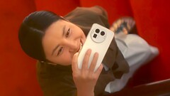 Realme GT 8 Pro har 28 mm och 40 mm brännvidder som liknar klassiska Ricoh GR-kameror och erbjuder en antireflexbehandlad lins. (Bildkälla: Realme, redigerad)