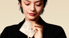 Xiaomi har släppt officiella teaser-affischer, pressfoton och en teaser-video av flipptelefonen Mix Flip 2 med en Leica-kamera. (Bildkälla: Xiaomi)